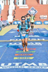 BIB: 8140
                            <button type="button" onclick="openModal(22765839)" class="btn btn-primary btn-sm float-right btn-popup" data-toggle="modal" data-target=".modal-high-quality">
                        <i class="fas fa-shopping-cart"></i> Add to Cart
                    </button>
                                            <button type="button" onclick="isThisMe(22765839, true)" class="btn btn-success btn-sm float-right btn-popup btn-isme hidden" data-toggle="tooltip" data-placement="bottom" title="นี่คือรูปของคุณใช่ไหม คลิกที่นี่เพื่อเอาเข้าอัลบั้ม">
                        <i class="fas fa-plus"></i> Add to album
                    </button>
                    <button type="button" onclick="isThisMe(22765839, false)" class="btn btn-warning btn-sm float-right btn-popup btn-isnotme hidden">
                        <i class="fas fa-ban"></i> Remove from album
                    </button>